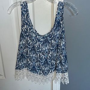 Super cute tank for the summer